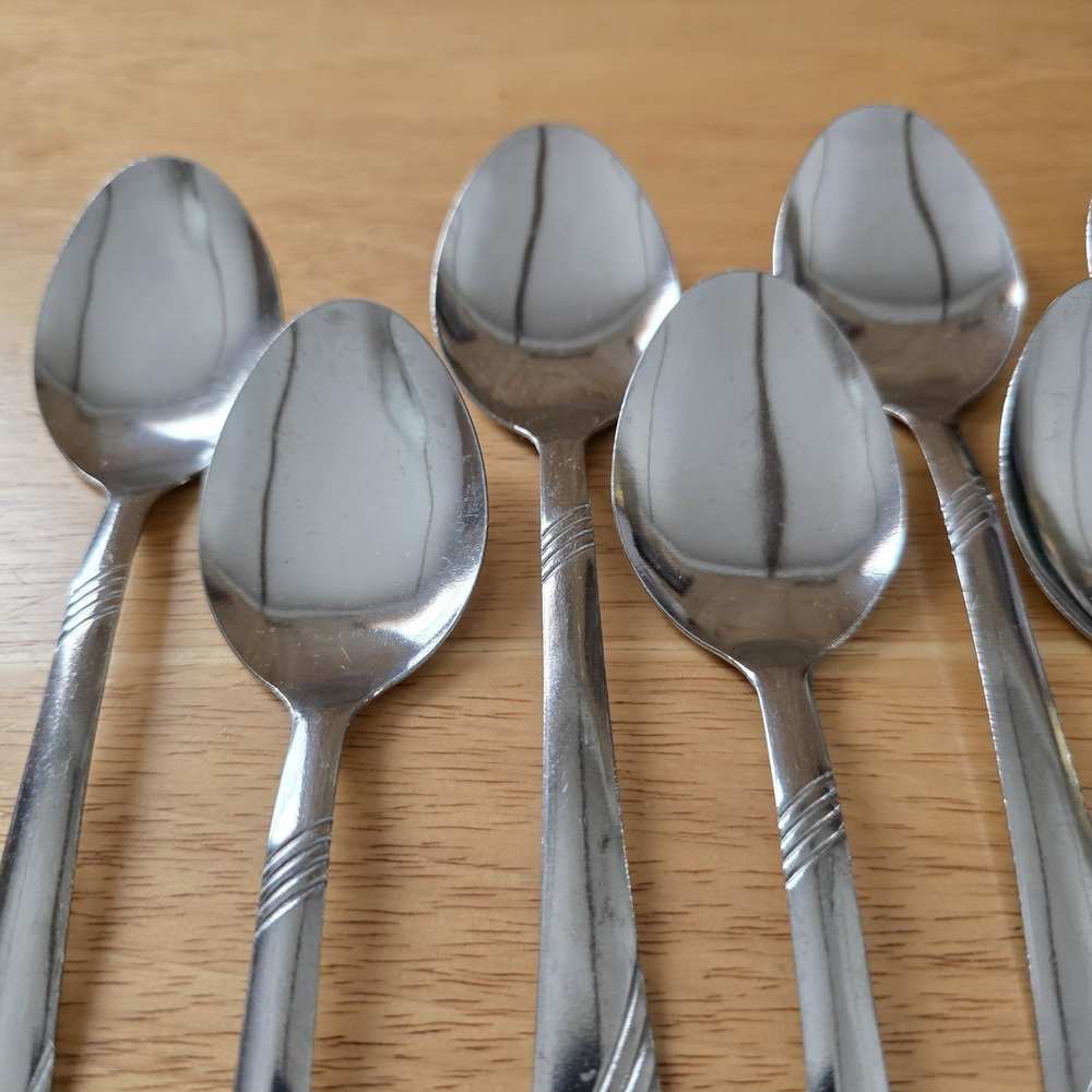 Set of 8 Stainless Steel Tablespoons 7" Unbranded China Swirls/Wavy Flatware - Picture 4 of 5